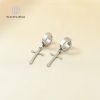 Anting Huggie