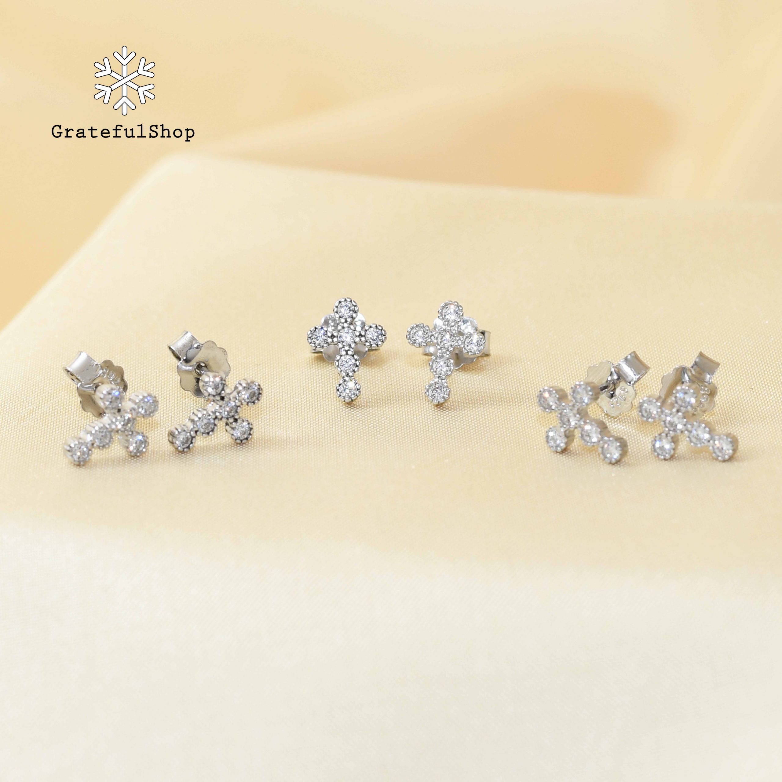 Anting Round Zircon Silver - Image 3