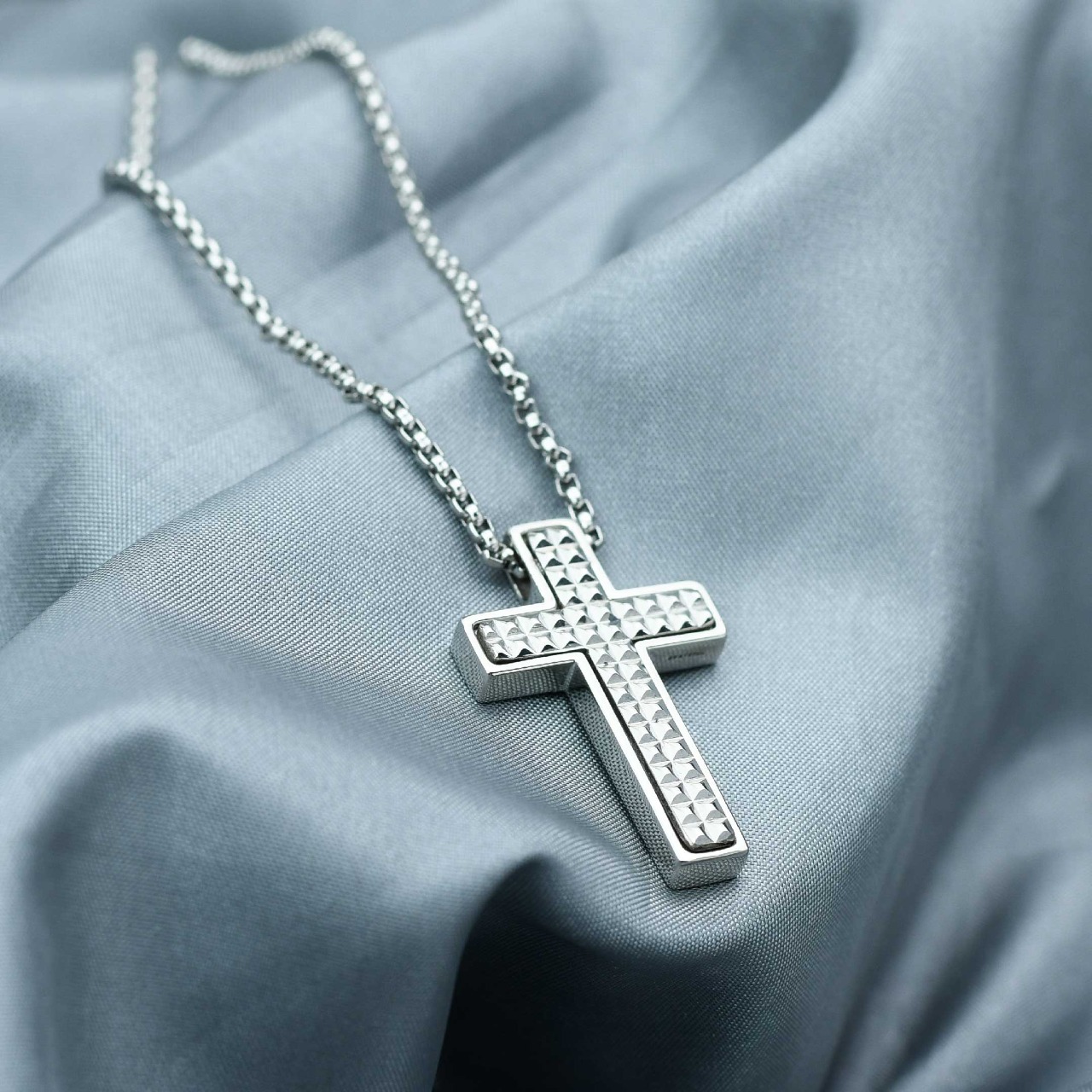 Kalung Cross Almaz (Silver / Black) Stainless Steel - Image 4