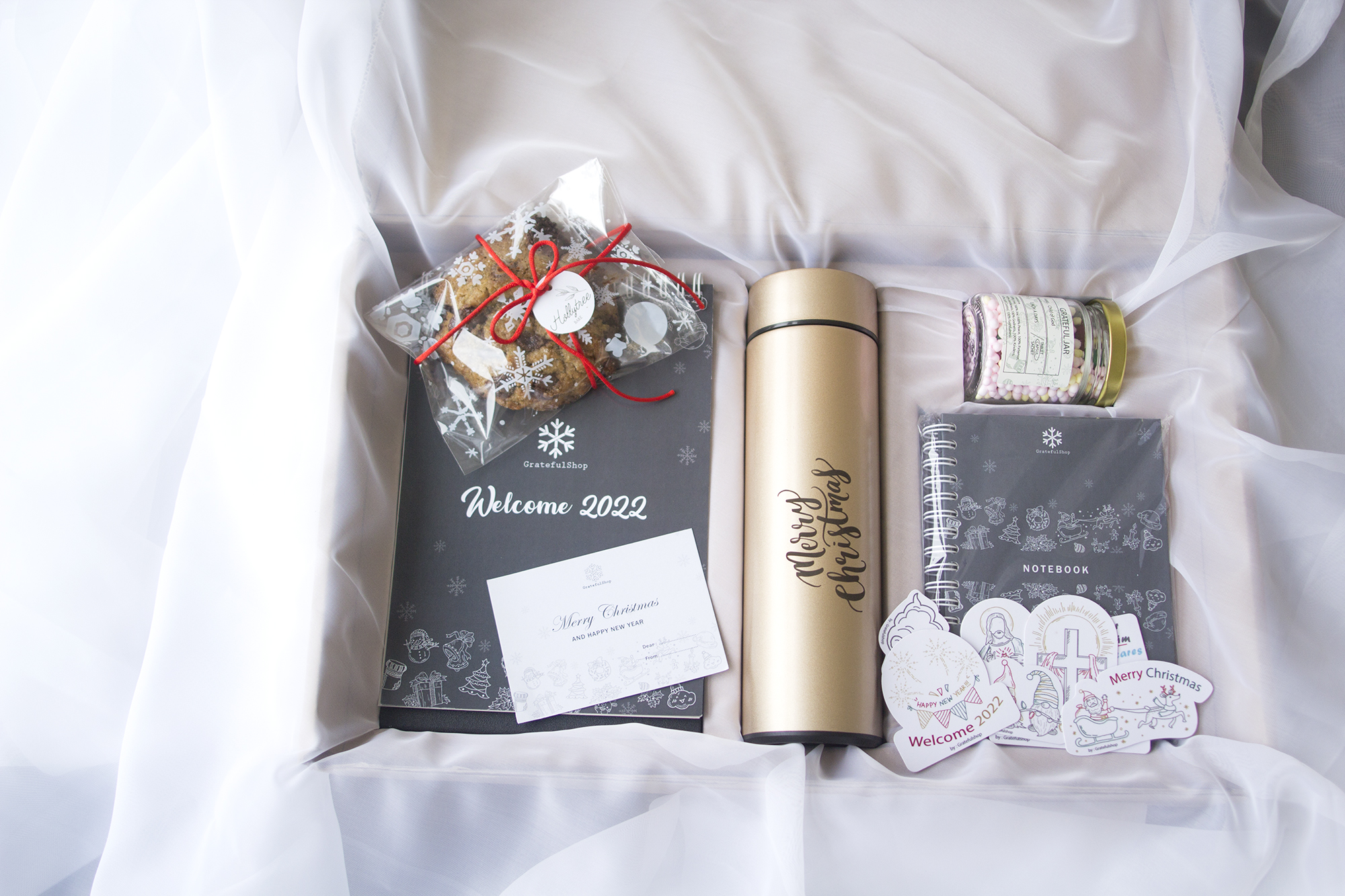Grateful Hampers x Holly Tree (LIMITED STOCK) - Image 2
